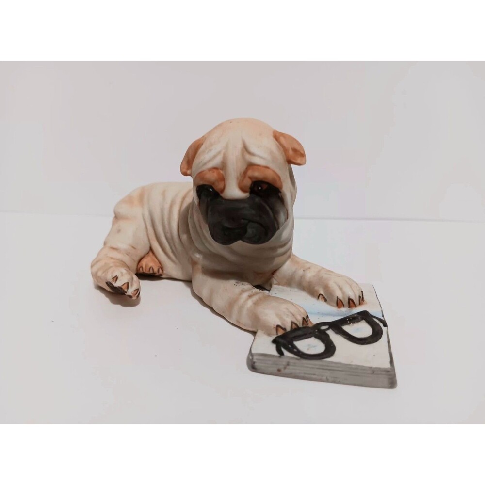 Franklin Mint Porcelain SHAR- PEI  Dog Glasses Figurine Country  Decor 2.5"×4"